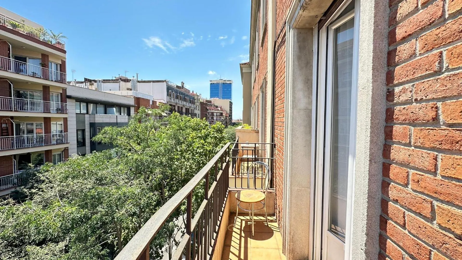 Rooms Varata Βαρκελώνη Bed and Breakfast